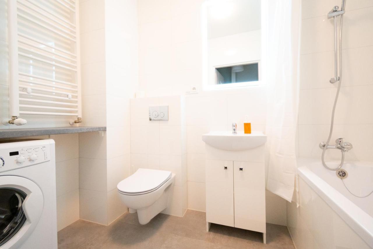 Apartament Bravo ウッチ エクステリア 写真
